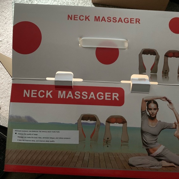 Neck massager - Picture 7 of 8